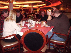 db_20080216_Abendessen_und_erste_Plane2